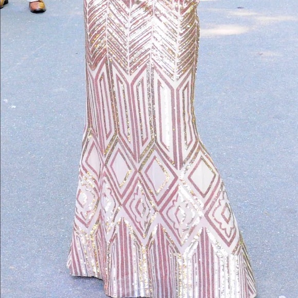 Prom Dress! - Picture 4 of 5